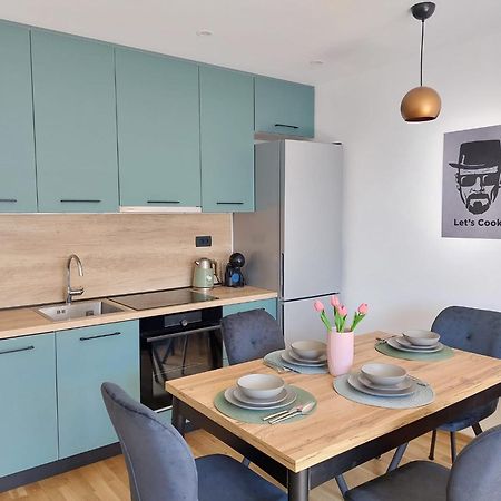 Comfort 2 Bedroom Apartment 10Min Walk From Center And Beach สปลิท ภายนอก รูปภาพ