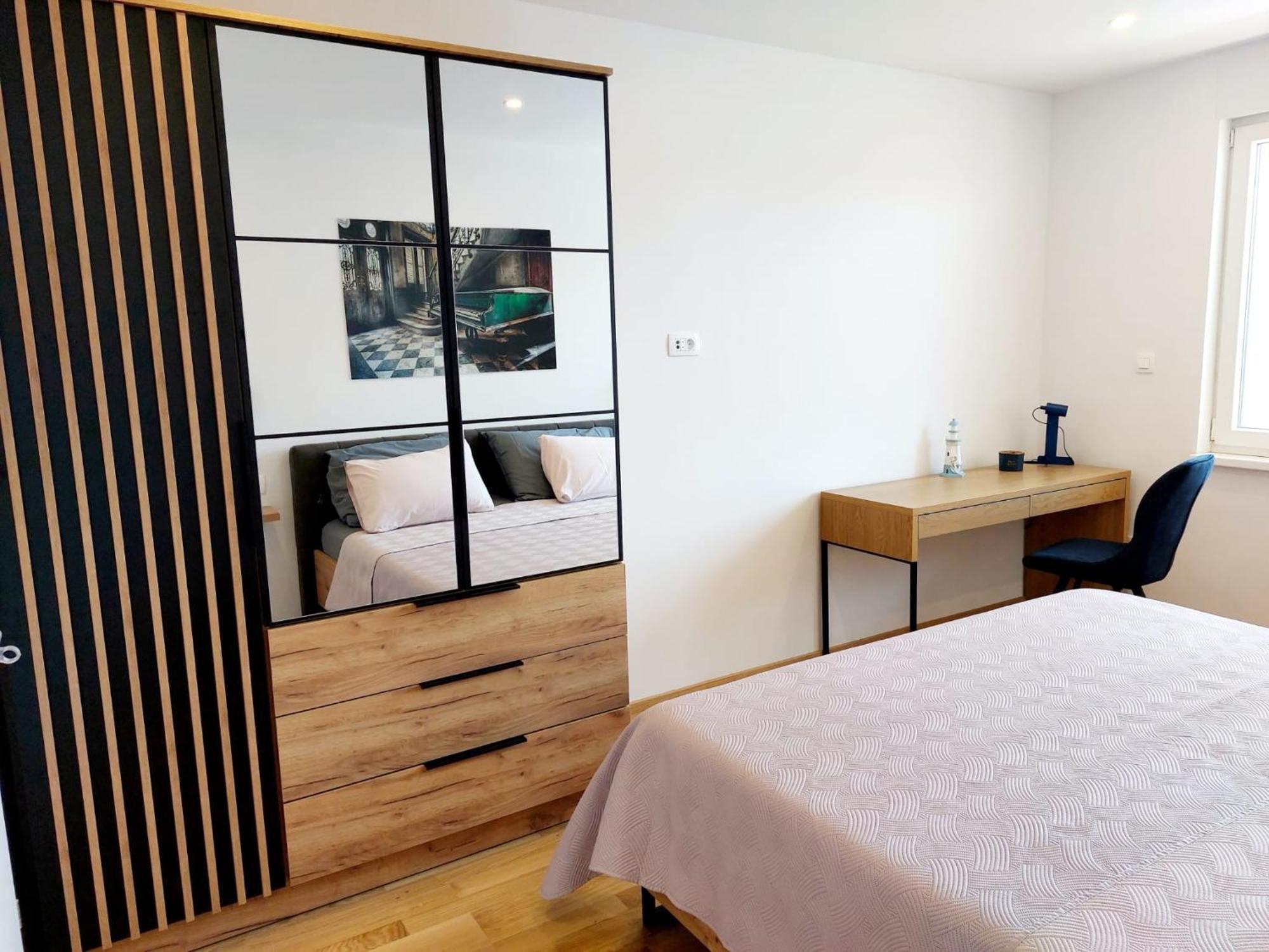 Comfort 2 Bedroom Apartment 10Min Walk From Center And Beach สปลิท ภายนอก รูปภาพ
